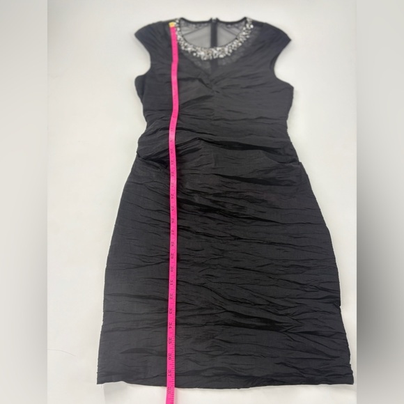 Collections By Lourea Crinkle V Shaped Cocktail Formal Dress- Size 8 - Picture 5 of 6